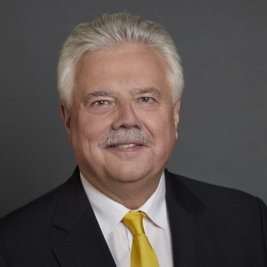 Dr. Andreas Mattner, president, ZIA